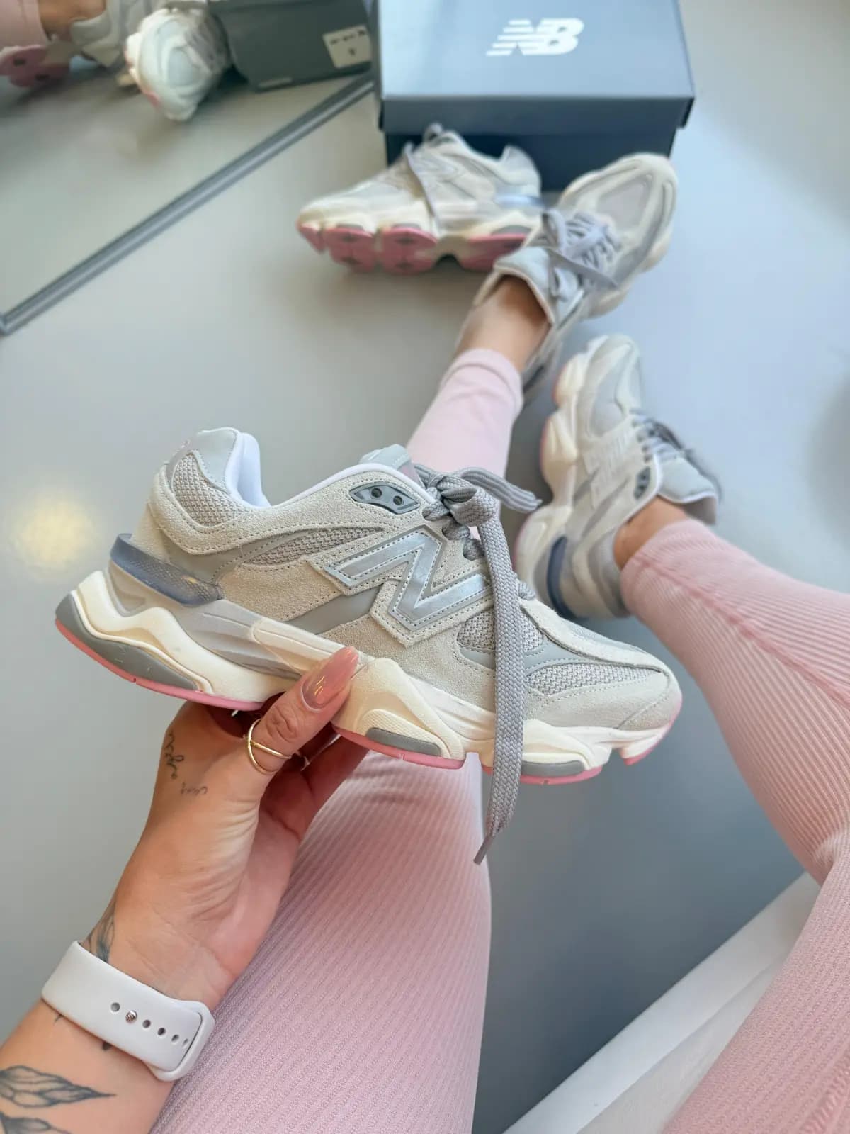 New Balance 9060 Cinza Danone Couro Legitimo Premium Nacional