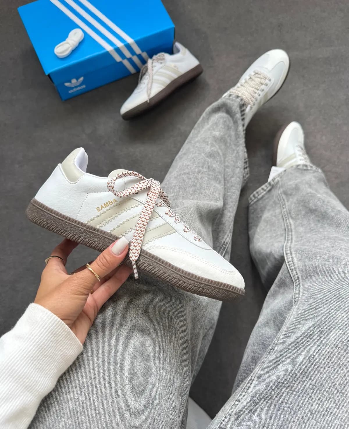 Adidas Samba OG Branco Gelo Off Luxo