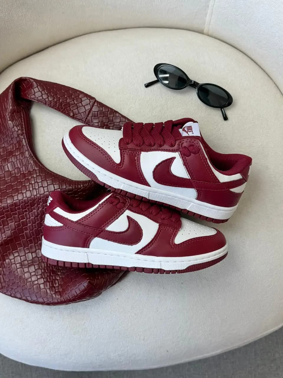 Nike Dunk SB Low Pro Bordô Prime