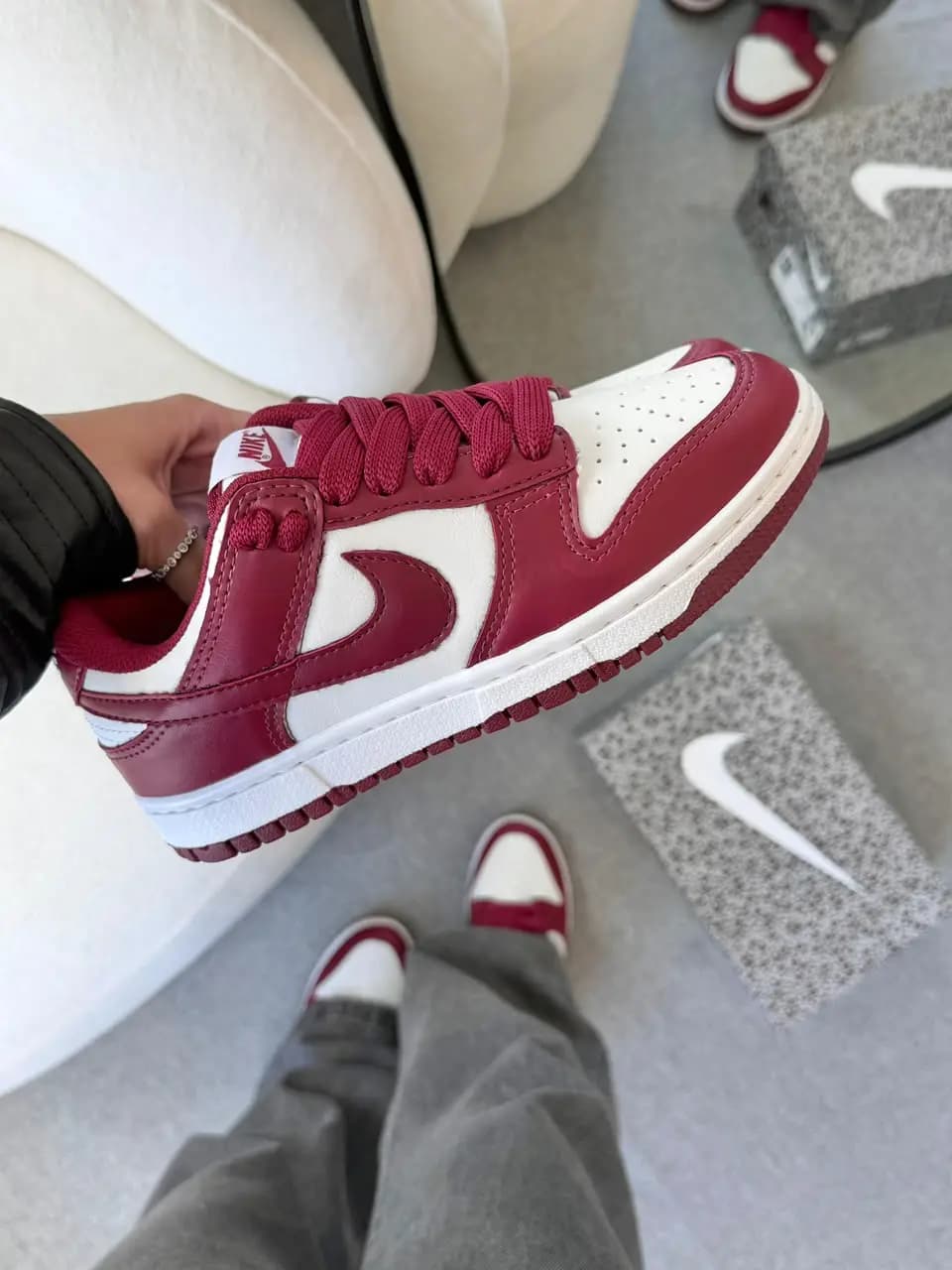 Nike Dunk SB Low Pro Bordô Prime
