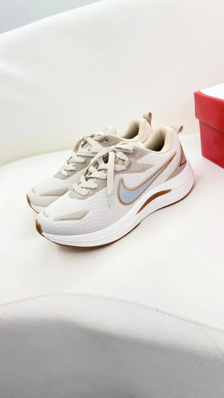 Nike Running Est 1972 Bege Caramelo Prime