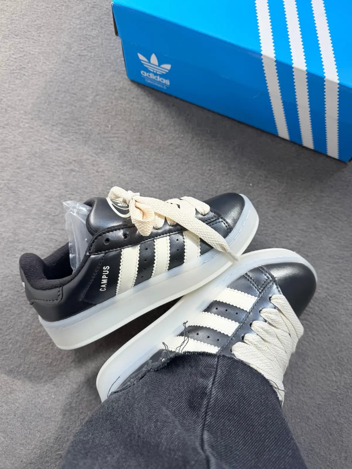 Adidas Campus 00s Preto Off Luxo