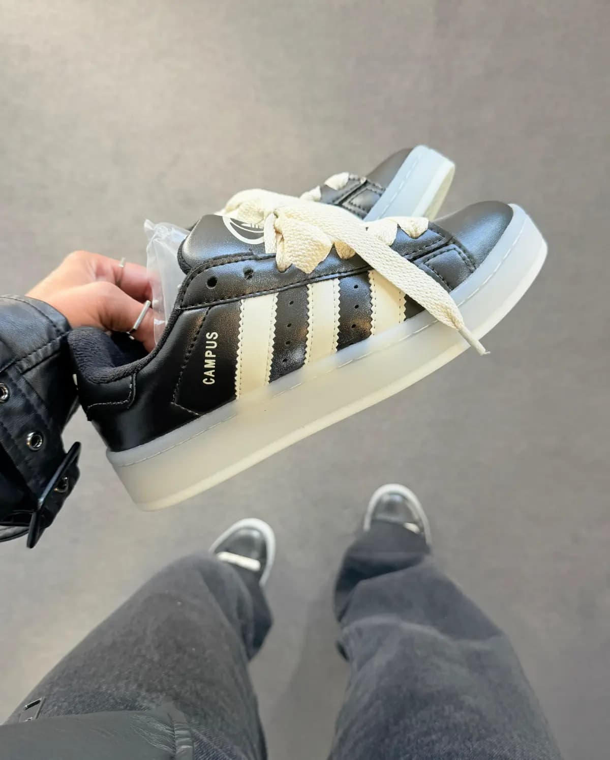 Adidas Campus 00s Preto Off Luxo