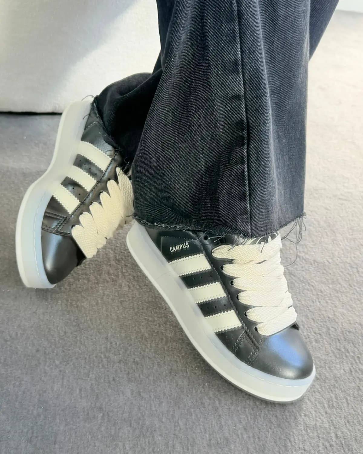 Adidas Campus 00s Preto Off Luxo