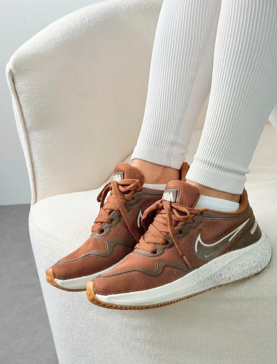 Nike Air Zoom 47 Marrom Prime