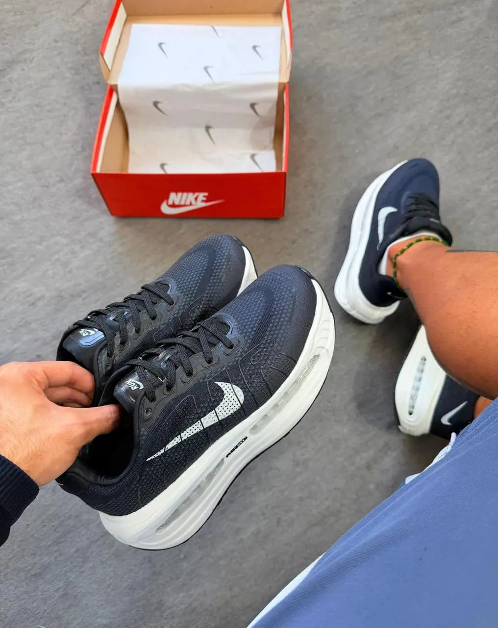 Nike Vomero Branco Preto Premium Vietnã