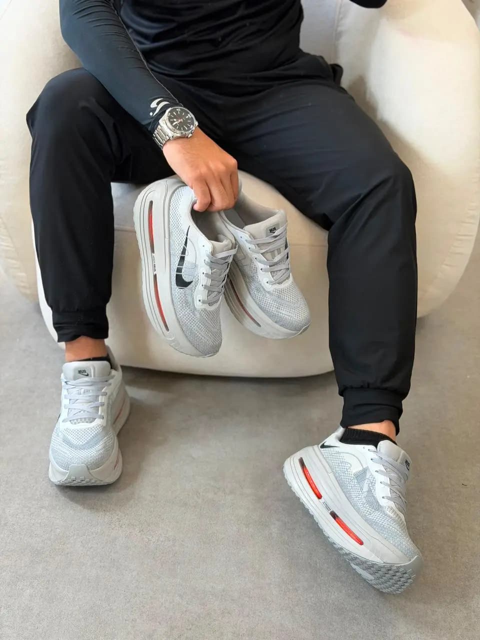 Nike Vomero Cinza Laranja Premium Vietnã