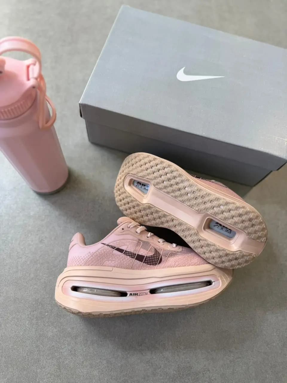 Nike Vomero Rosê Premium Vietnã