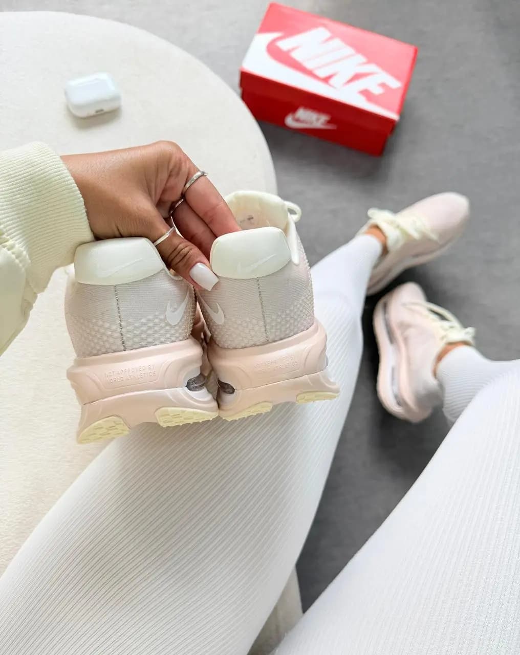 Nike Vomero Nude Premium Vietnã