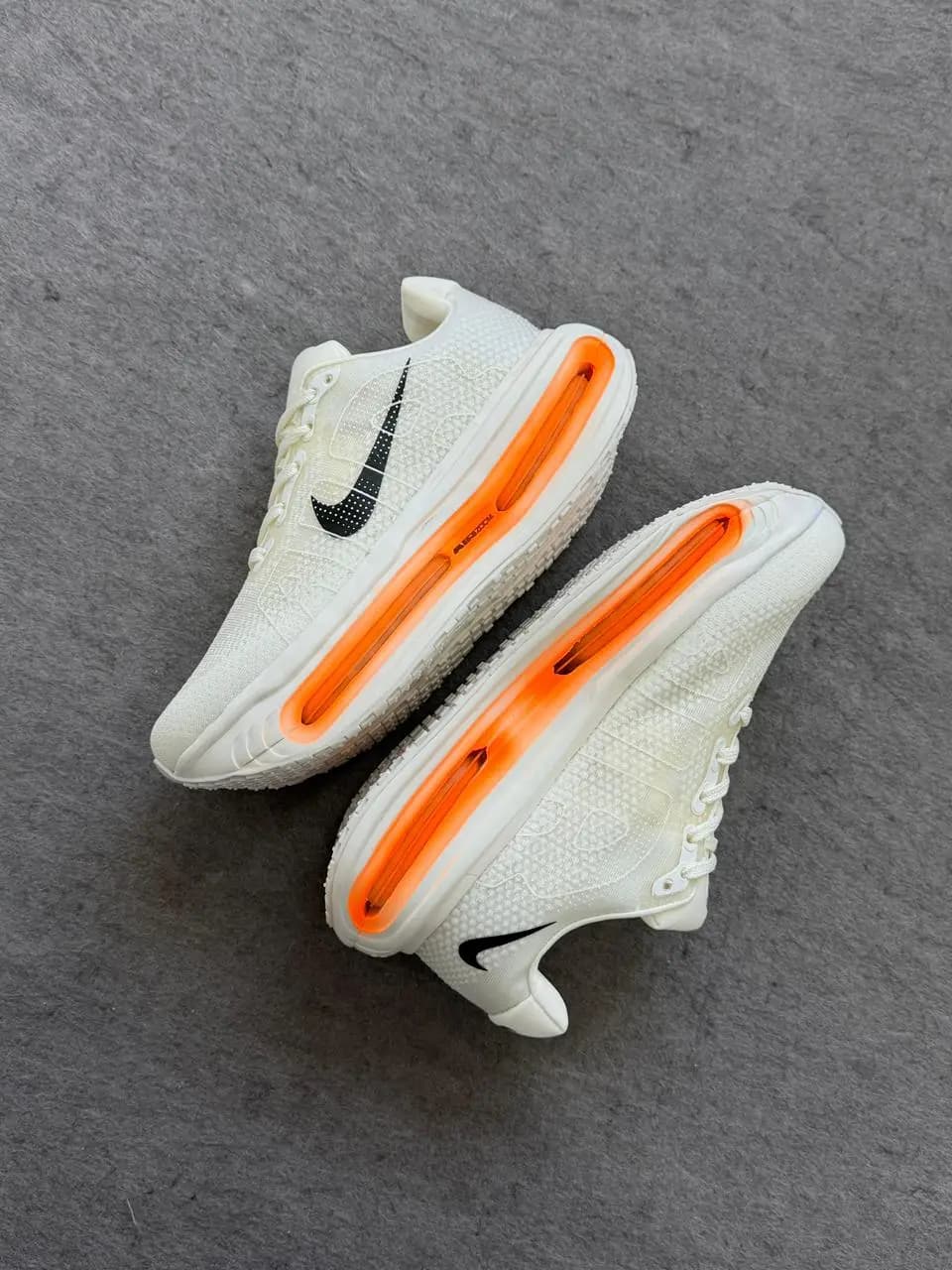 Nike Vomero Bege Laranja Premium Vietnã