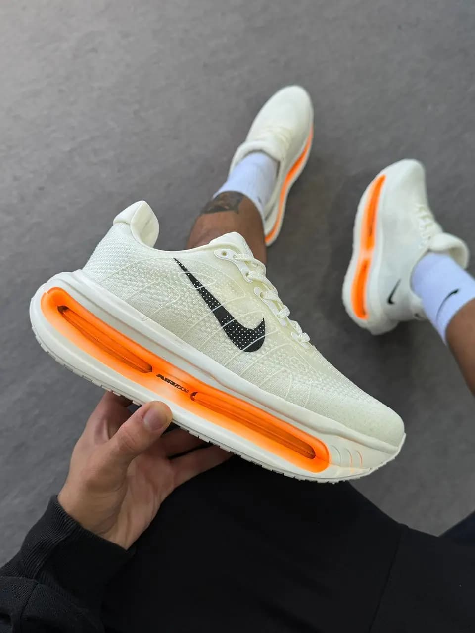 Nike Vomero Bege Laranja Premium Vietnã