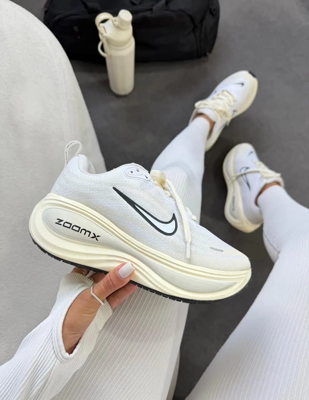 Nike Vomero Off Branco Luxo