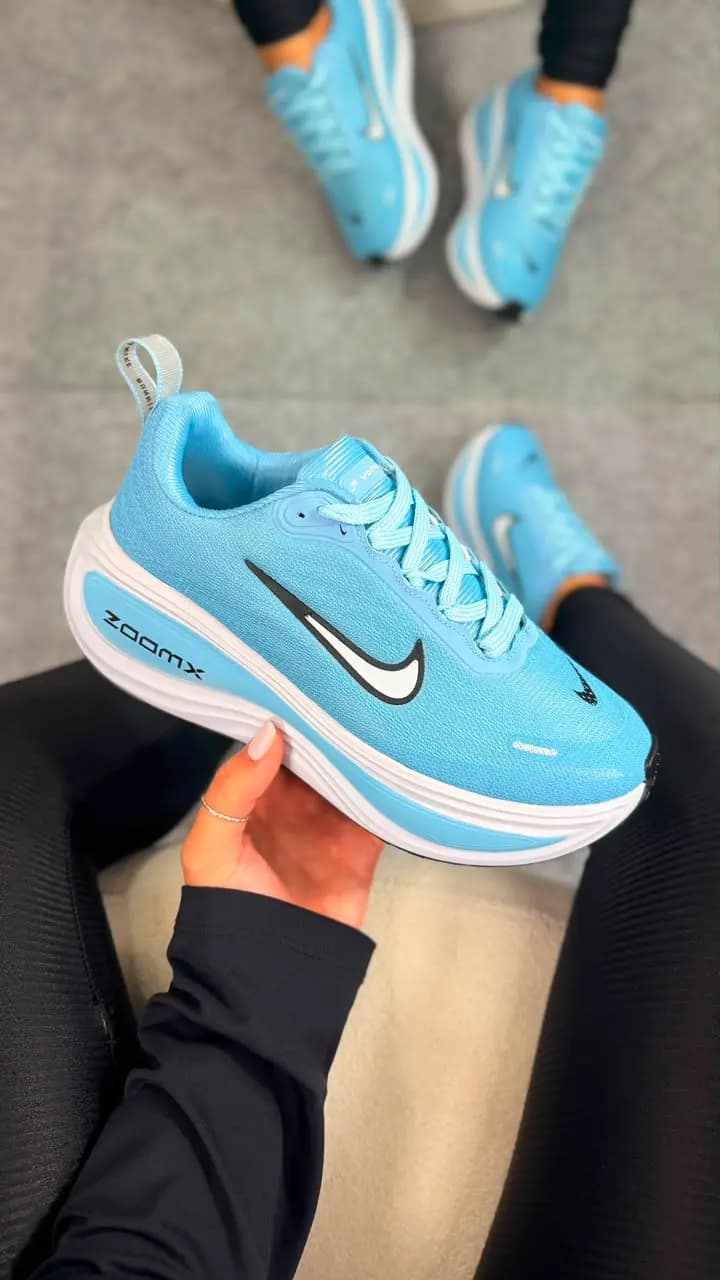 Nike Vomero Azul BB Luxo
