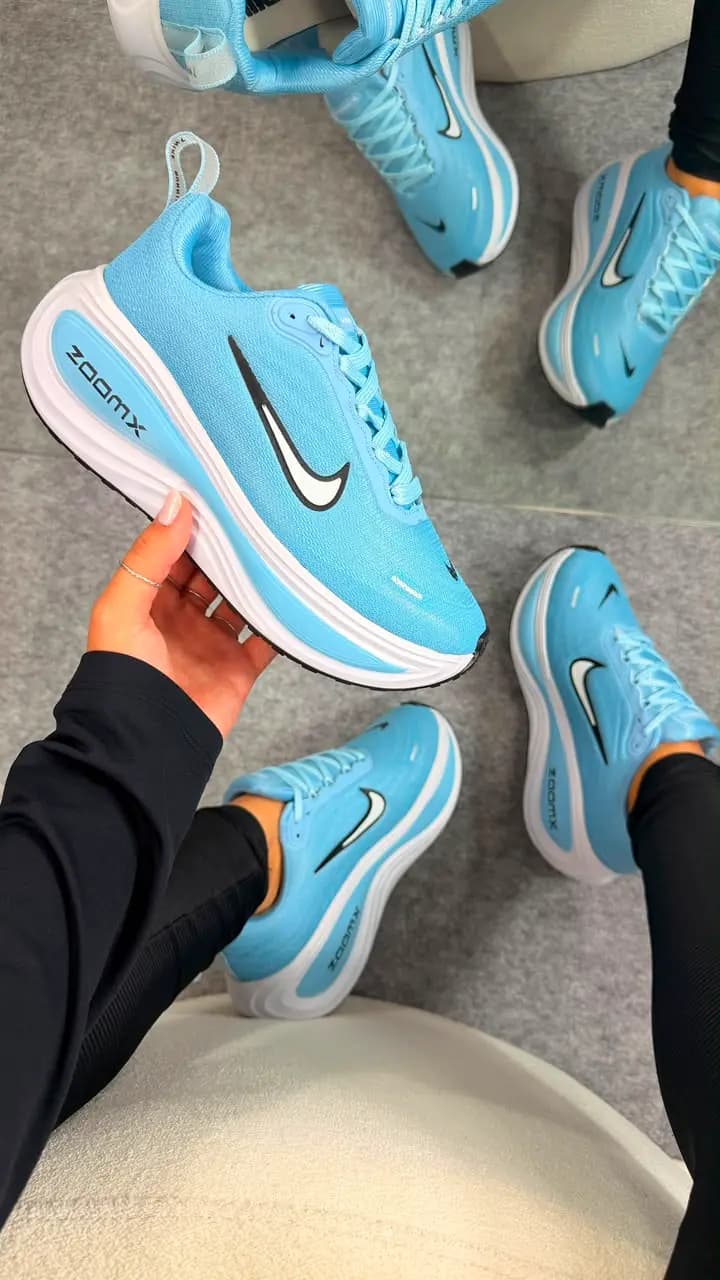 Nike Vomero Azul BB Luxo