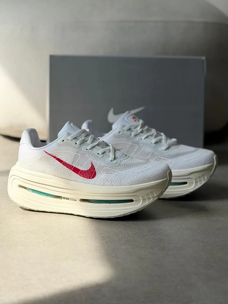 Nike Vomero Branco Vermelho Premium Vietnã